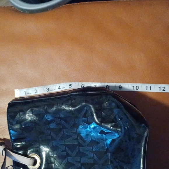 > Michael Kors Black and Cream Monogram Tote - Picture 10 of 10